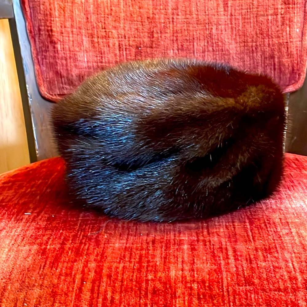 Vintage Mink Pillbox